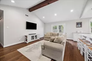 5739 Cartagena St, Houston, TX 77035 - Photo 10