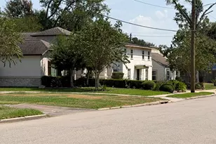 3745 Griggs Rd, Houston, TX 77021 - Photo 6