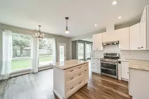 6219 Summerville Ln, Houston, TX 77041 - Photo 12