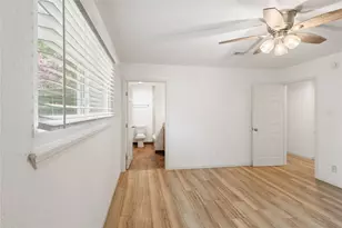 217 Wellwood Ln, Conroe, TX 77304 - Photo 14