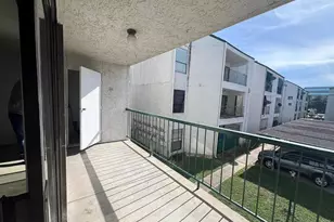 2830 S Bartell Dr, Houston, TX 77054 - Photo 6