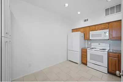 2011 Spenwick Drive #717, Houston, TX 77055 - Photo 8