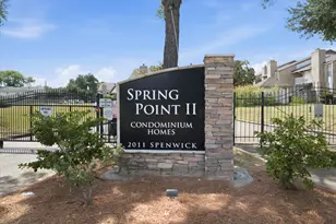 2011 Spenwick Dr, Houston, TX 77055 - Photo 4