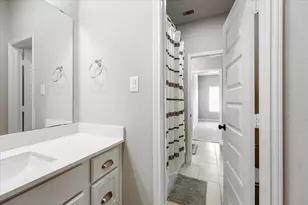 18843 Collins View Dr Dr, New Caney, TX 77357 - Photo 32