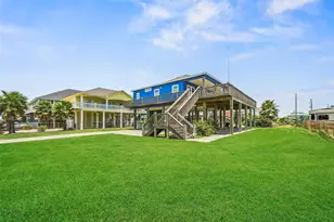 858 Kahla Dr, Crystal Beach, TX 77650 - Photo 22