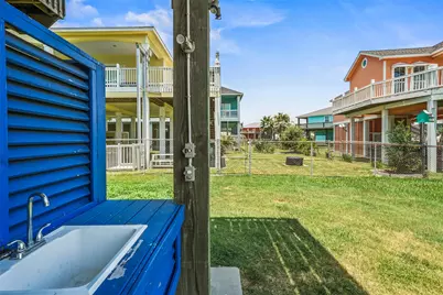 858 Kahla Drive, Crystal Beach, TX 77650 - Photo 24