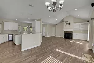 20380 Doral Dr, Huntsville, TX 77320 - Photo 20
