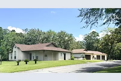 20380 Doral Drive, Huntsville, TX 77320 - Photo 2