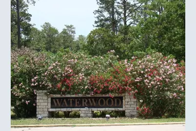 20380 Doral Drive, Huntsville, TX 77320 - Photo 1