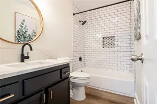 2031 7th St, Hempstead, TX 77445 - Photo 24