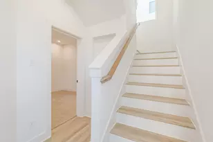 8315 Brecha Ln, Houston, TX 77055 - Photo 8