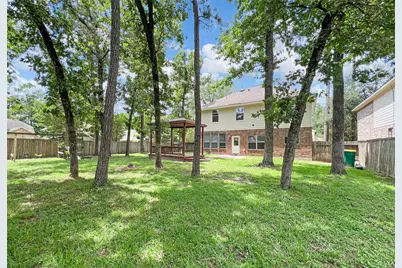 43 W Spindle Tree Circle, The Woodlands, TX 77382 - Photo 28