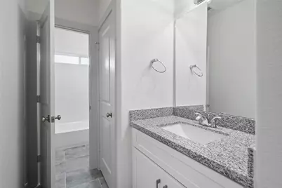 7242 Saint Augustine Street #B, Houston, TX 77021 - Photo 12