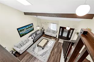 12166 Huntington Venture Dr, Houston, TX 77099 - Photo 2