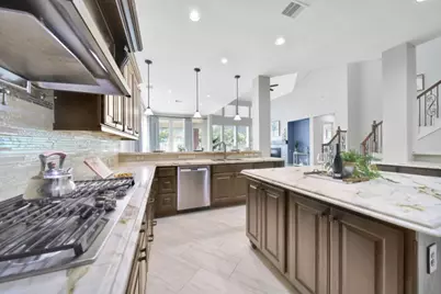 6718 Sotoria Lane, Sugar Land, TX 77479 - Photo 10