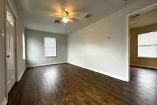 507 Houston St, Rosenberg, TX 77471 - Photo 2