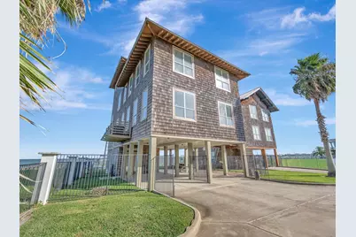 606 2nd St, Seabrook, TX 77586 - Photo 2