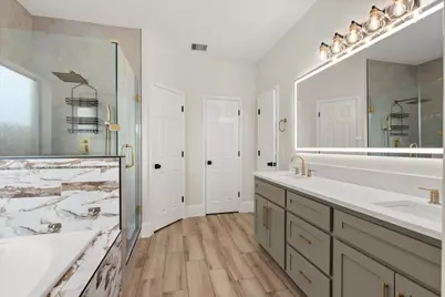 4910 E Meadow Drive, Deer Park, TX 77536 - Photo 22