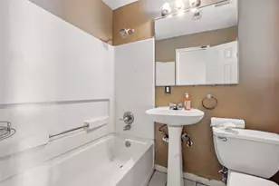 1911 Thonig Rd, Houston, TX 77055 - Photo 12