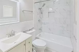 1106 12th 1/2 Street N, Texas City, TX 77590 - Photo 16