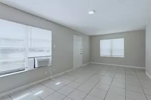 1226 5th Ave N, Texas City, TX 77590 - Photo 12
