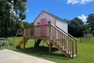110 Mustang Dr, Alvin, TX 77511 - Photo 24