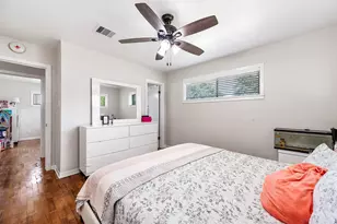 110 Mustang Dr, Alvin, TX 77511 - Photo 14