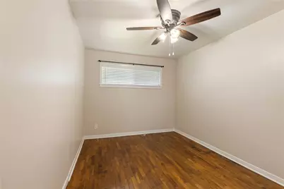 110 Mustang Drive, Alvin, TX 77511 - Photo 18