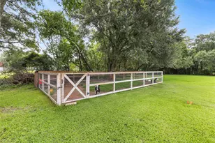 110 Mustang Dr, Alvin, TX 77511 - Photo 28