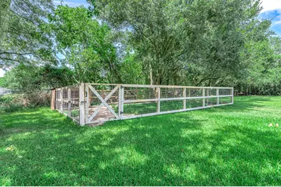 110 Mustang Drive, Alvin, TX 77511 - Photo 28