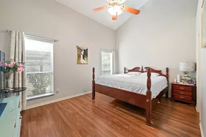 9439 Crystal Cove Circle, Houston, TX 77070 - Photo 14