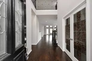 3803 May Ridge Ln, Sugar Land, TX 77479 - Photo 4