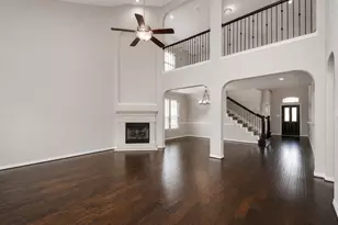 3803 May Ridge Ln, Sugar Land, TX 77479 - Photo 6