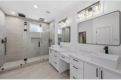 5303 Wylie Street #A, Houston, TX 77026 - Photo 8