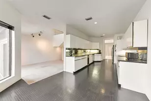 18201 Sandy Cove, Houston, TX 77058 - Photo 14