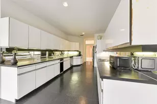 18201 Sandy Cove, Houston, TX 77058 - Photo 14