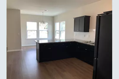 323 E Murrill Street, Baytown, TX 77520 - Photo 18