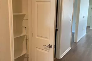 323 E Murrill St, Baytown, TX 77520 - Photo 32