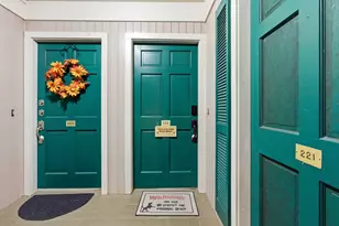 2224 S Piney Point Rd, Houston, TX 77063 - Photo 4