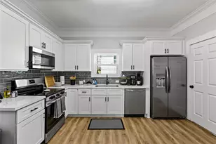 3624 Ave S 1/2, Galveston, TX 77550 - Photo 12