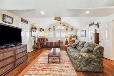 102 Bamaku Bend, Tiki Island, TX 77554 - Photo 32