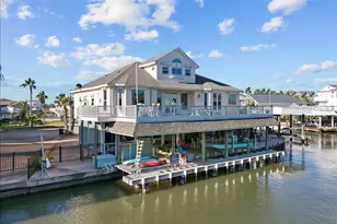 102 Bamaku Bend, Tiki Island, TX 77554 - Photo 44