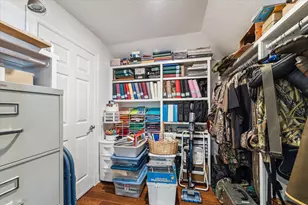 102 Bamaku Bend, Tiki Island, TX 77554 - Photo 34