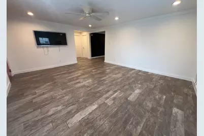 1917 Thonig Road, Houston, TX 77055 - Photo 4