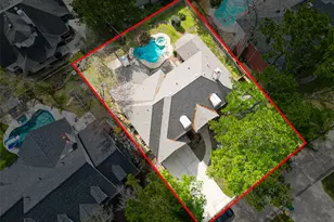 46 Pebble Cove Dr, The Woodlands, TX 77381 - Photo 2