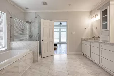 14010 Lakewood Crossing Boulevard, Houston, TX 77070 - Photo 18