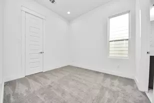 5402 Margarita St, Houston, TX 77020 - Photo 24