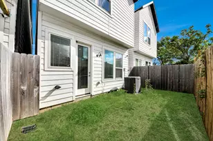 5402 Margarita St, Houston, TX 77020 - Photo 32