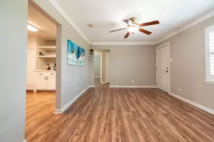6902 Avenue P, Galveston, TX 77551 - Photo 22