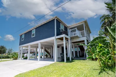 6902 Avenue P, Galveston, TX 77551 - Photo 4